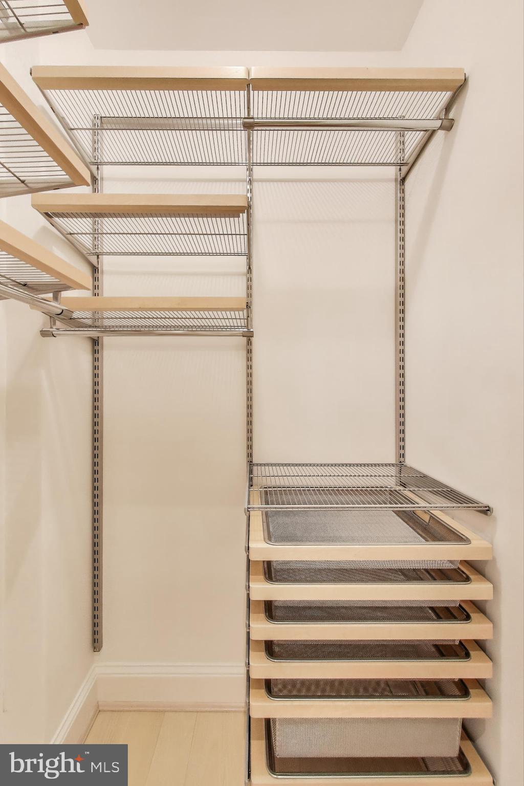 2022 COLUMBIA ROAD NW 202