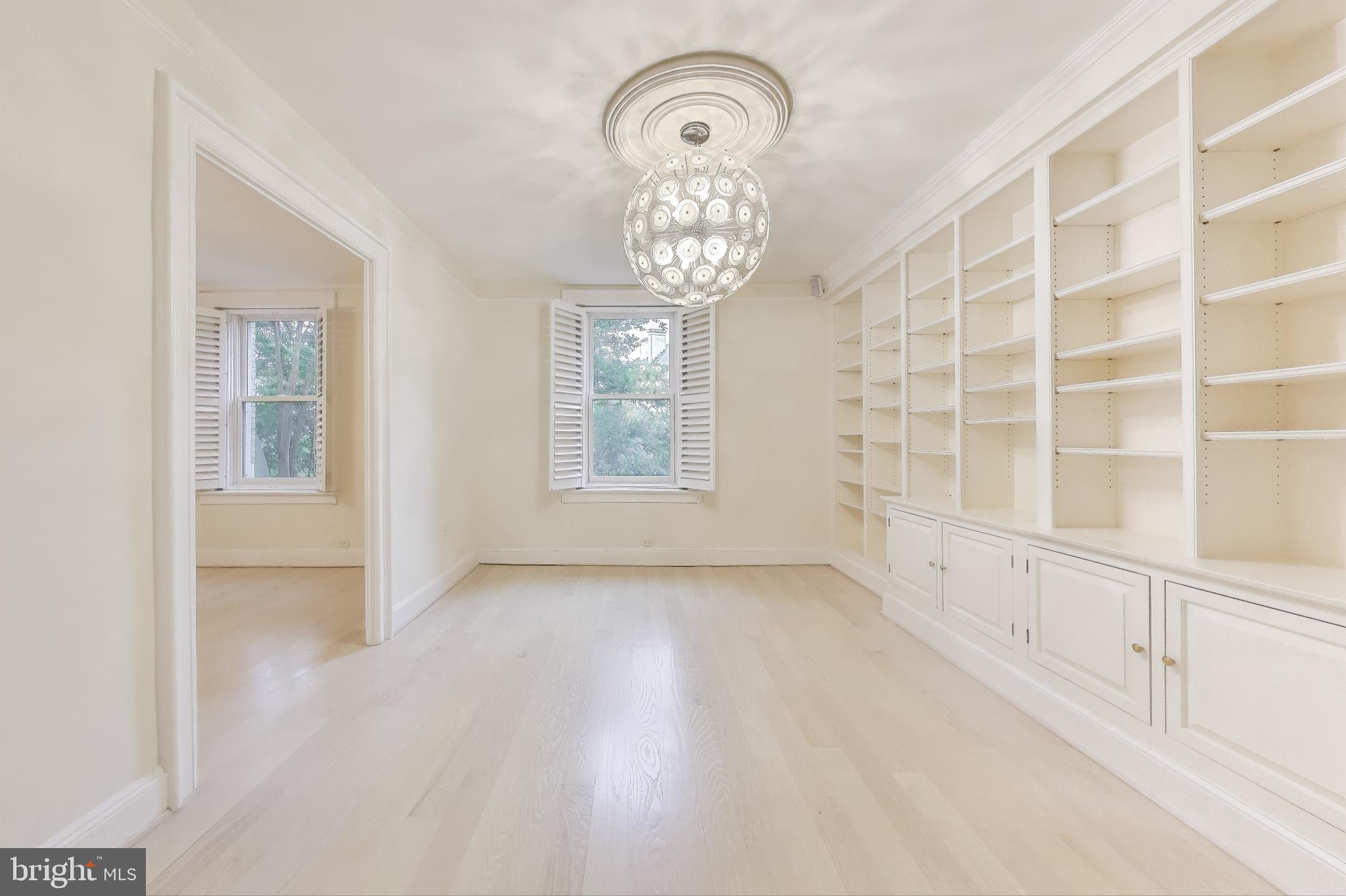 2022 COLUMBIA ROAD NW 202