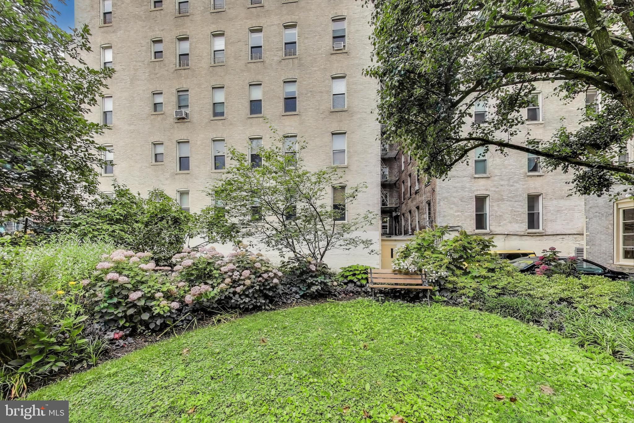 2022 COLUMBIA ROAD NW 202