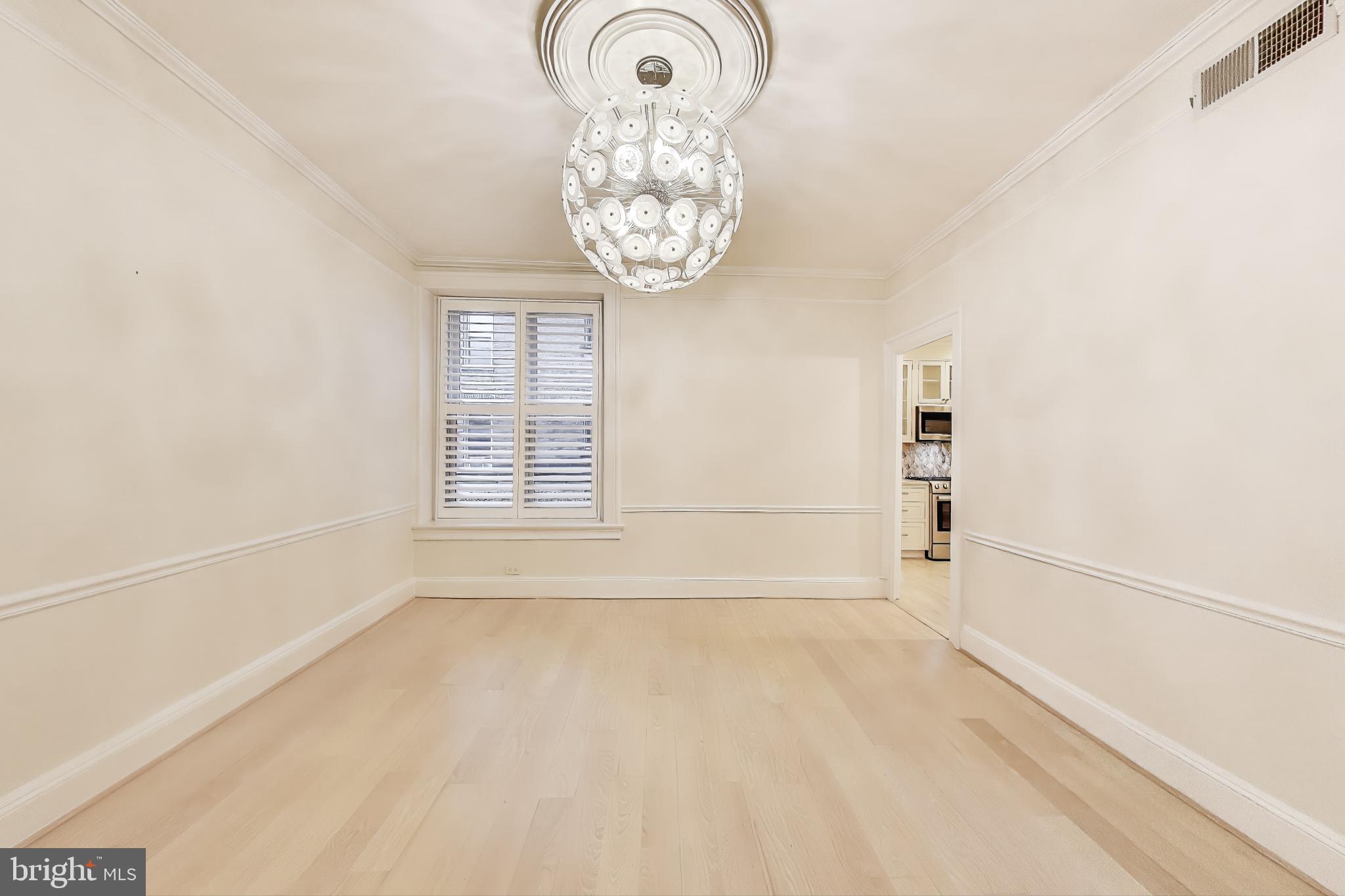 2022 COLUMBIA ROAD NW 202