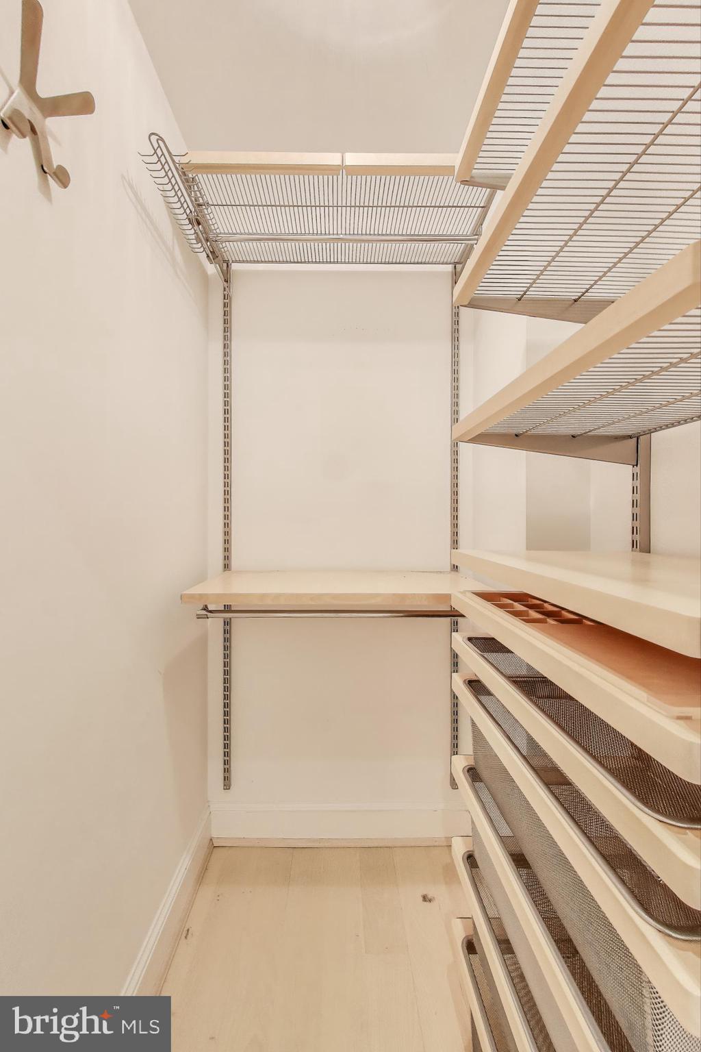 2022 COLUMBIA ROAD NW 202