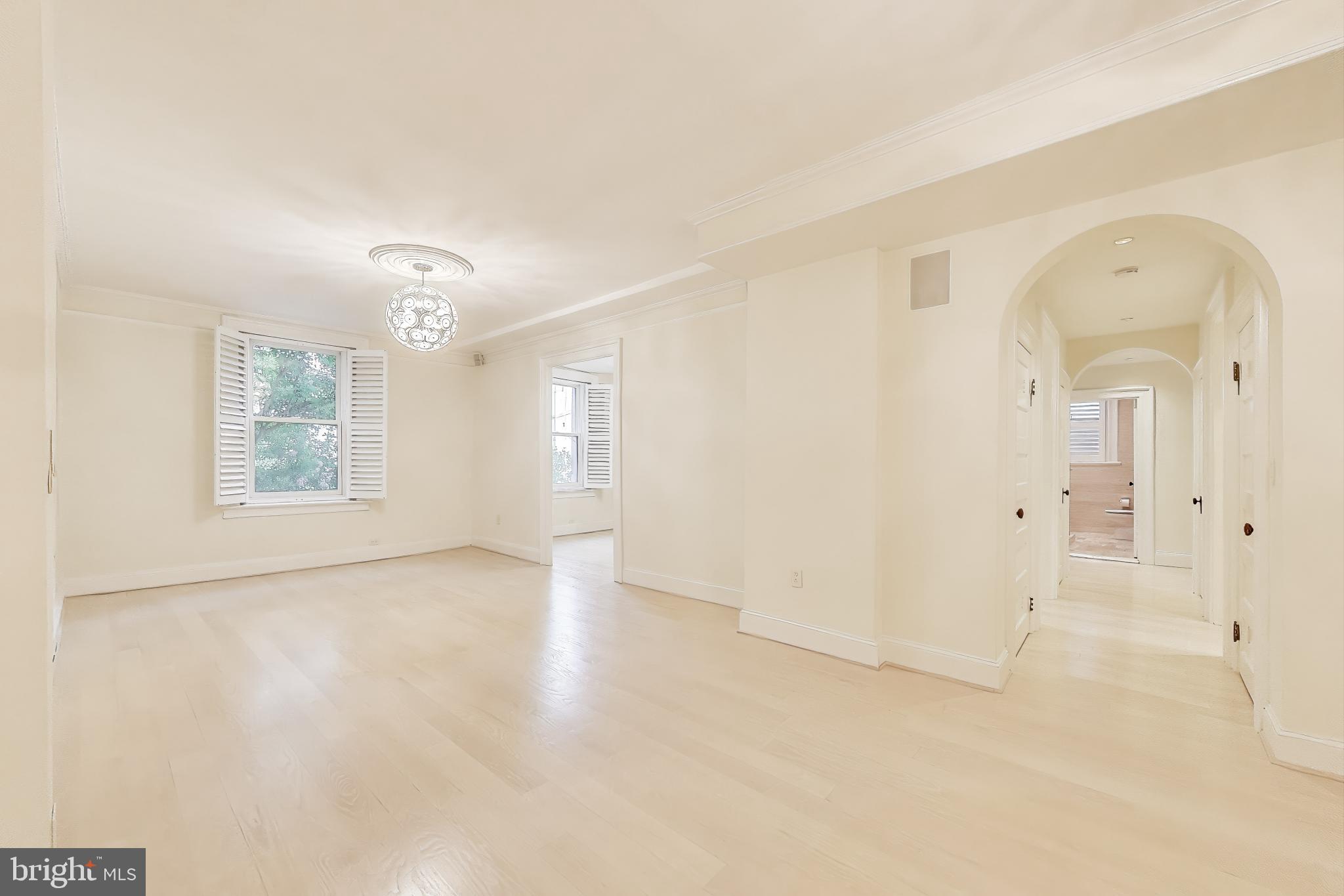 2022 COLUMBIA ROAD NW 202