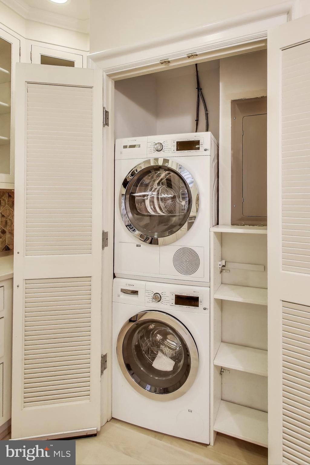 2022 COLUMBIA ROAD NW 202