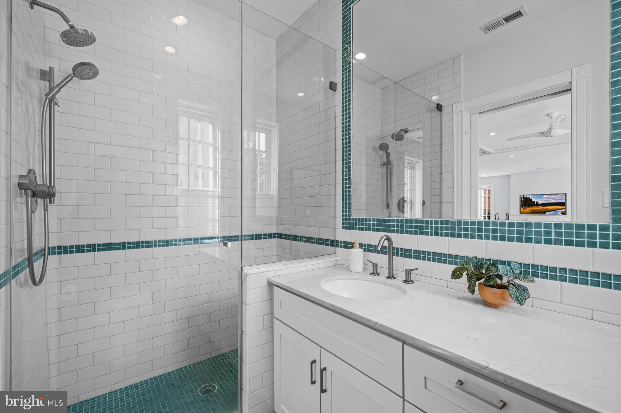 1901 WYOMING AVENUE NW 11