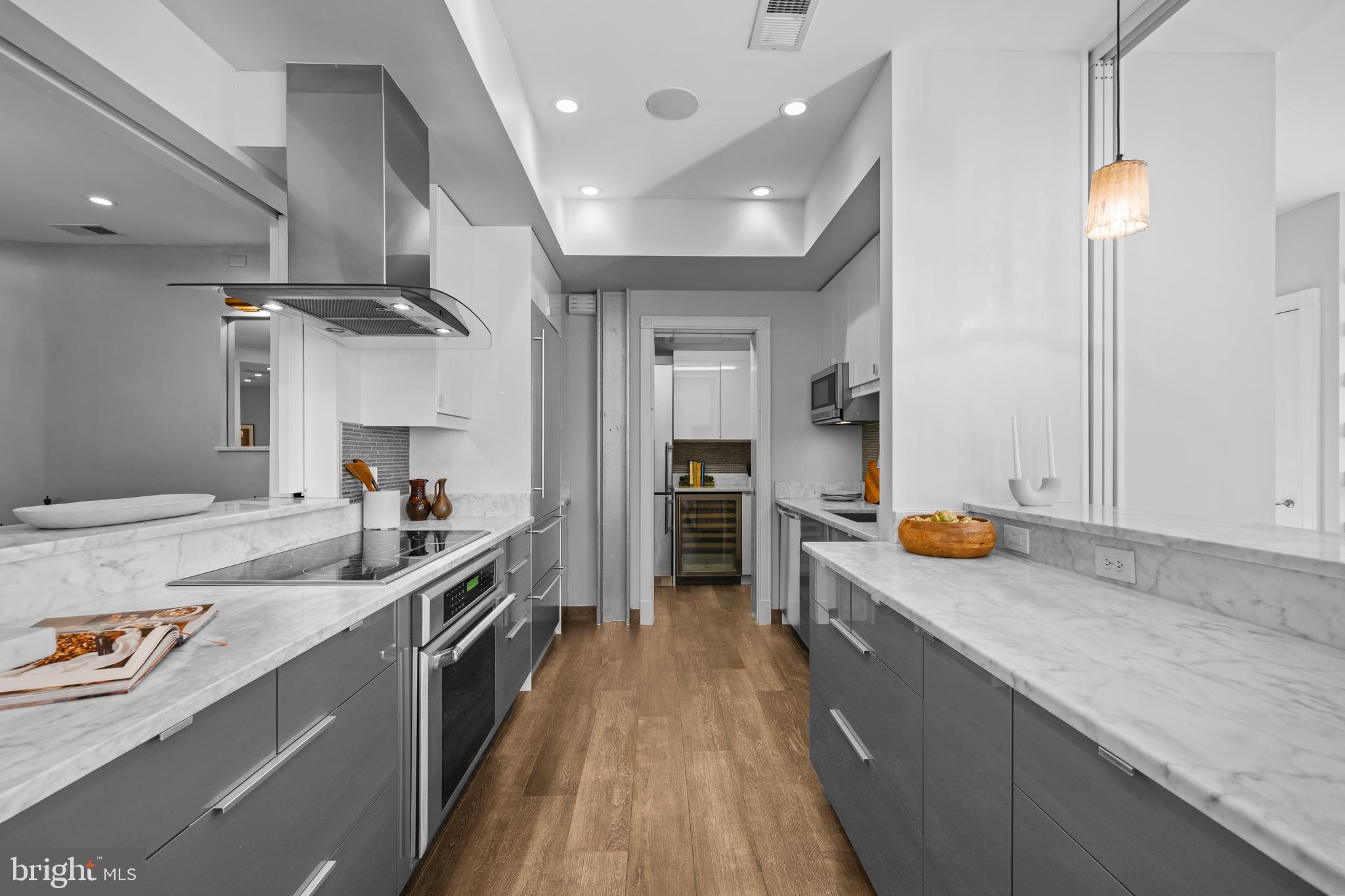 1901 WYOMING AVENUE NW 11