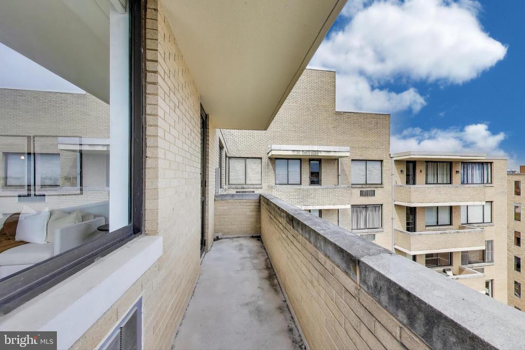 1325 18TH STREET NW 1009