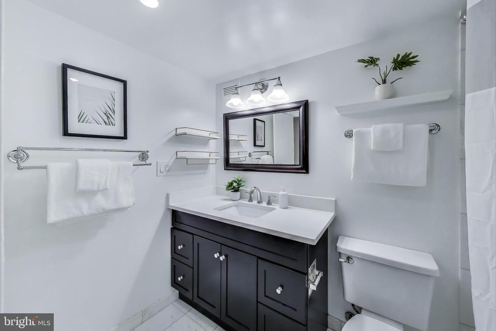 1325 18TH STREET NW 1009
