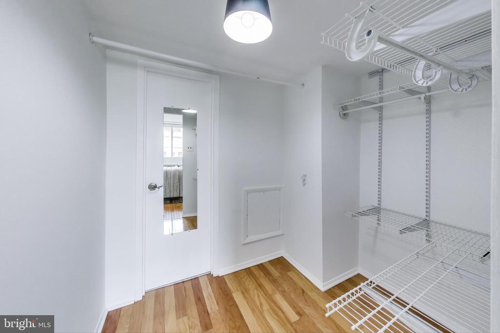 1325 18TH STREET NW 1009
