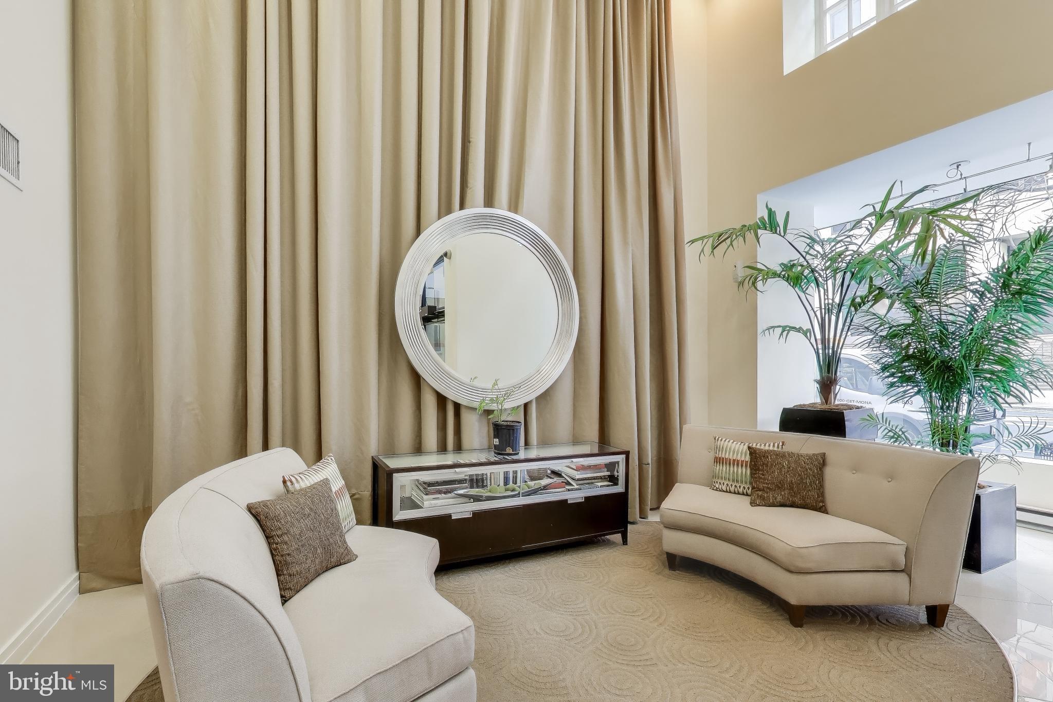 915 E STREET NW 1013