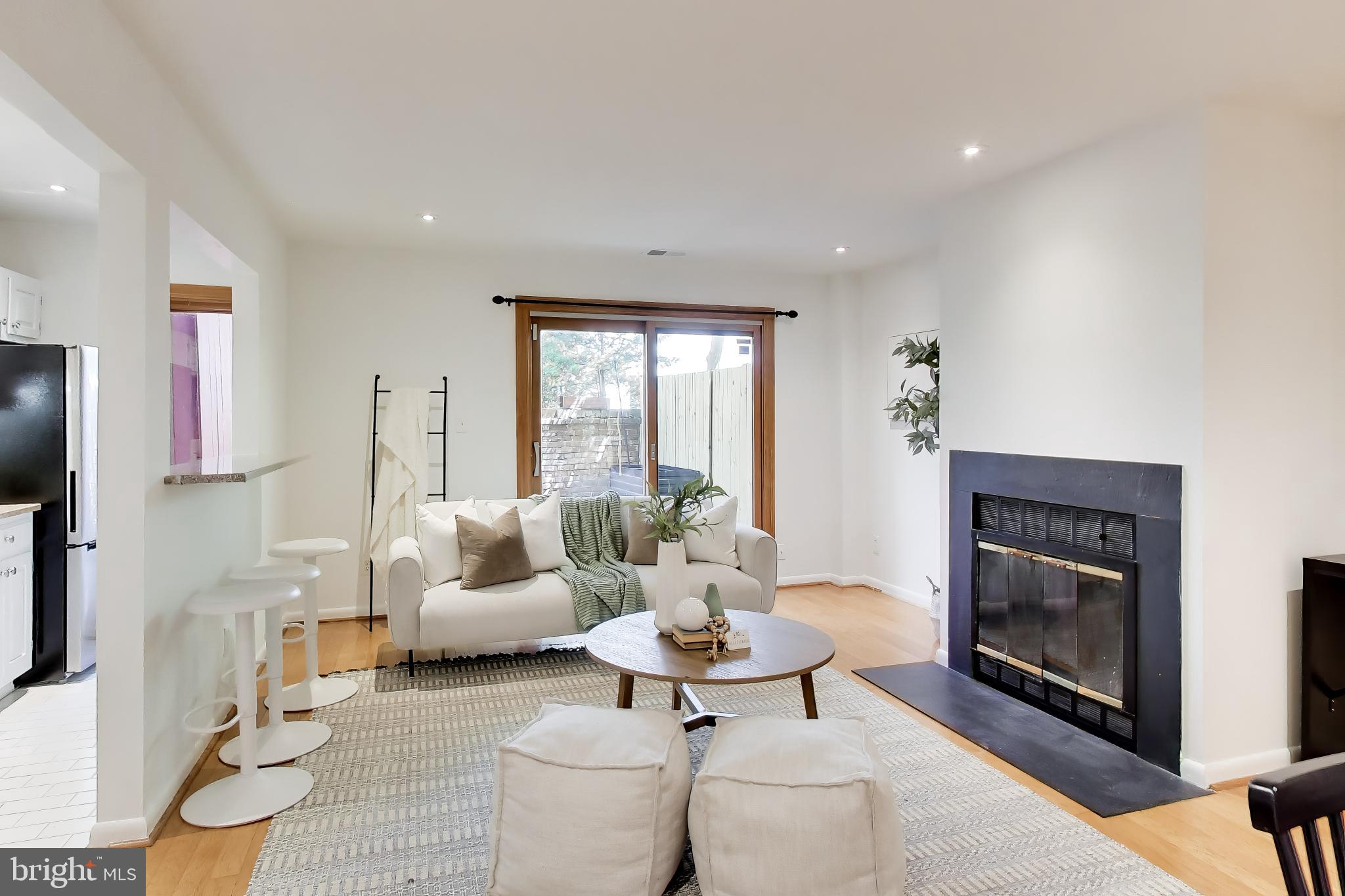 1313 VERMONT AVENUE NW 9