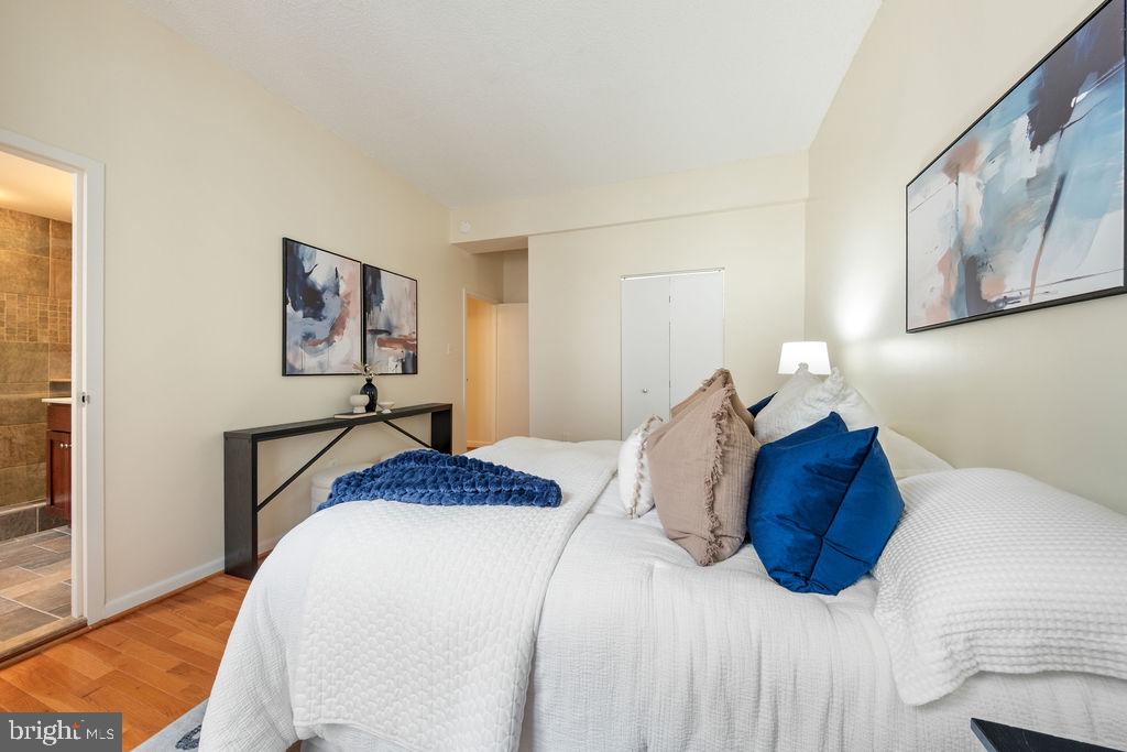 2123 CALIFORNIA STREET NW Unit: F1