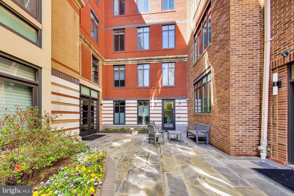 2818 CONNECTICUT AVENUE NW Unit: 14