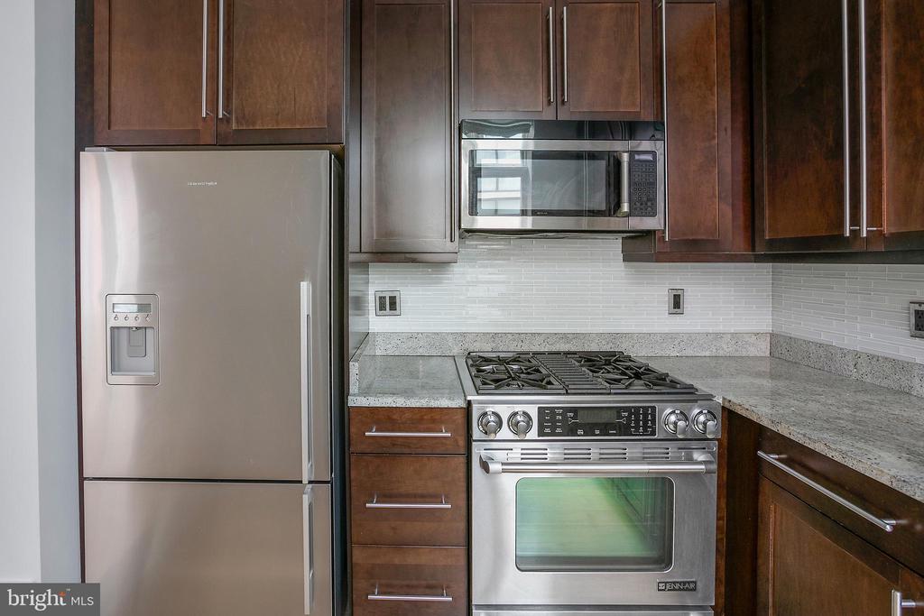 2818 CONNECTICUT AVENUE NW Unit: 14