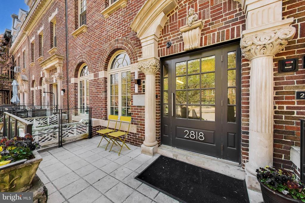 2818 CONNECTICUT AVENUE NW Unit: 14