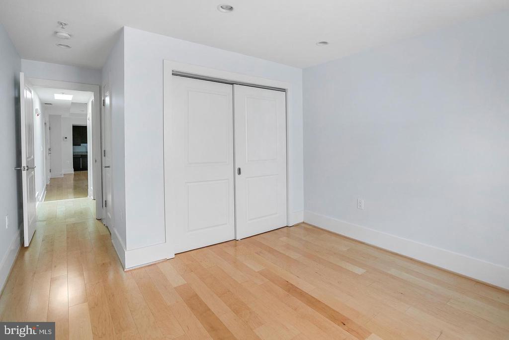 2818 CONNECTICUT AVENUE NW Unit: 14