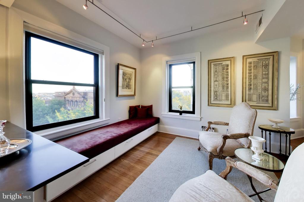 2153 CALIFORNIA STREET NW Unit: 502