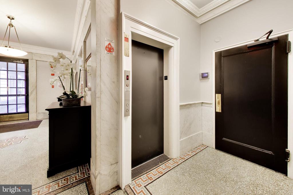 2153 CALIFORNIA STREET NW Unit: 502