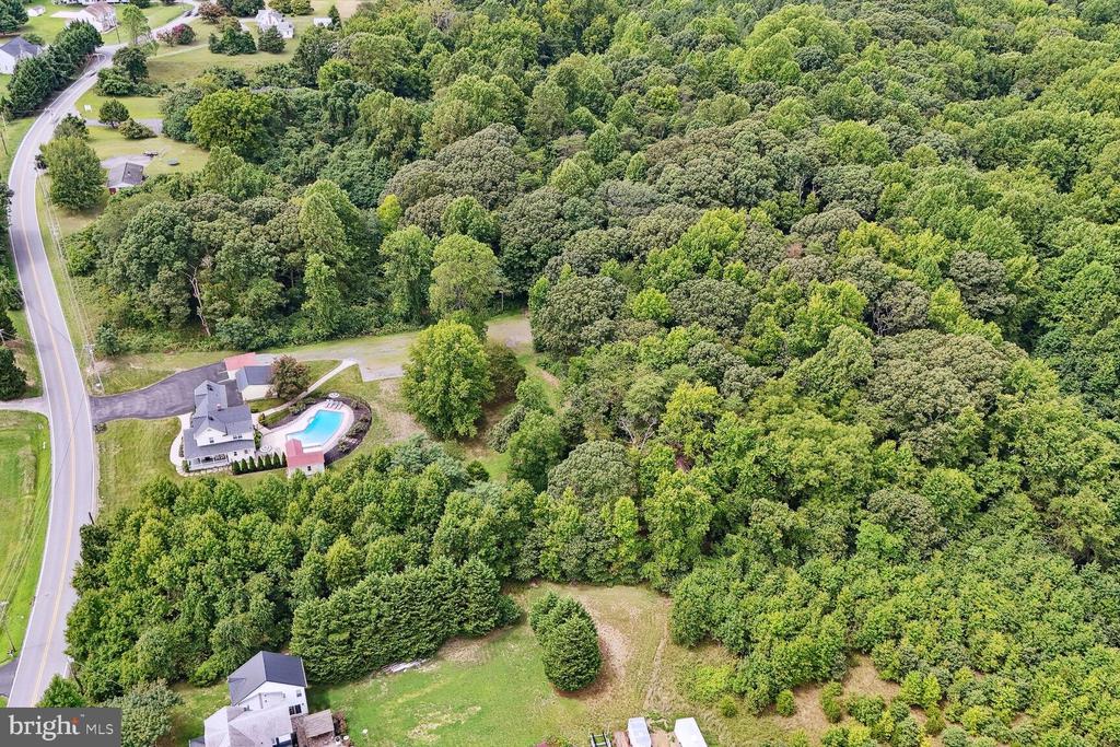 4260 Hunting Creek Rd