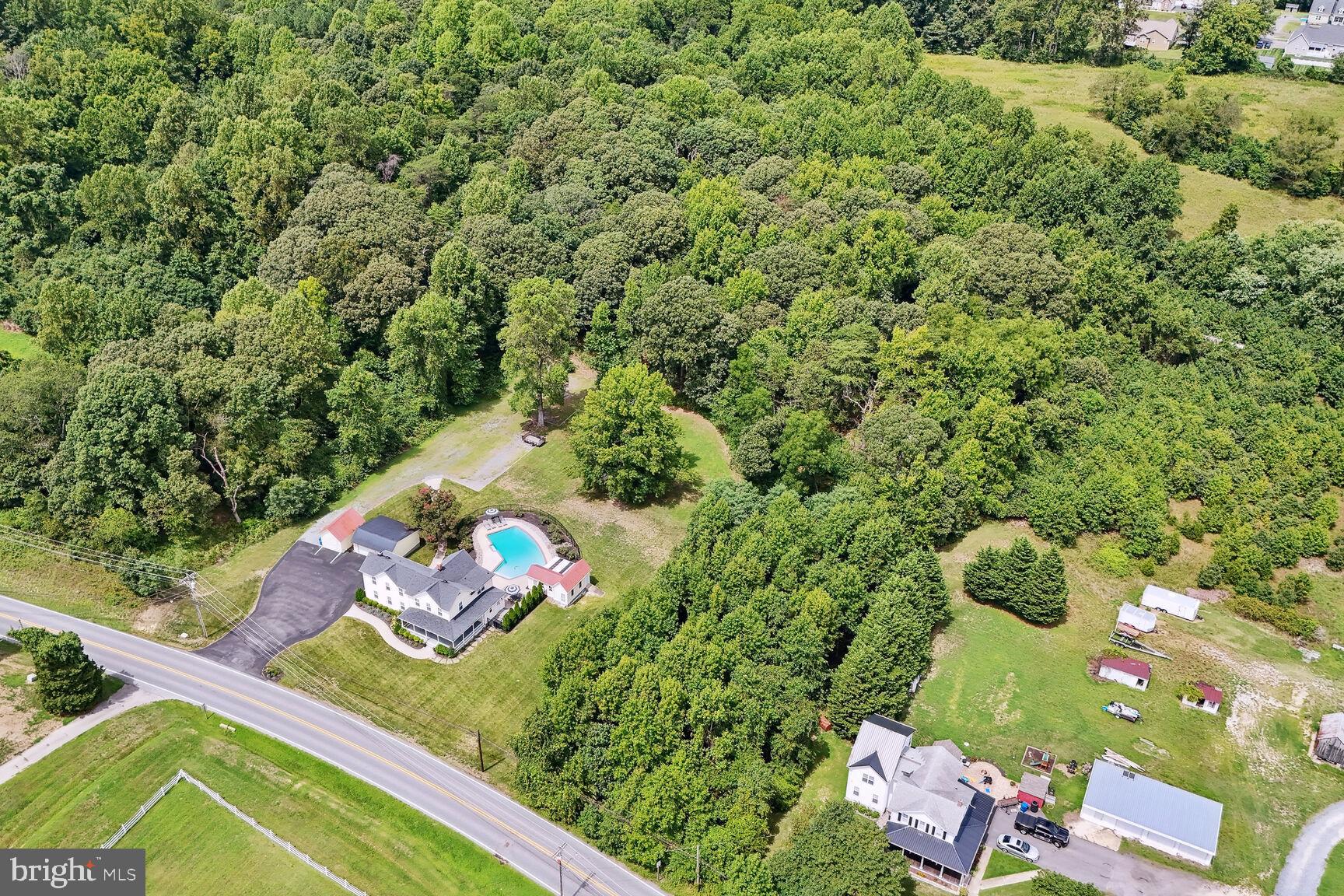 4260 Hunting Creek Rd