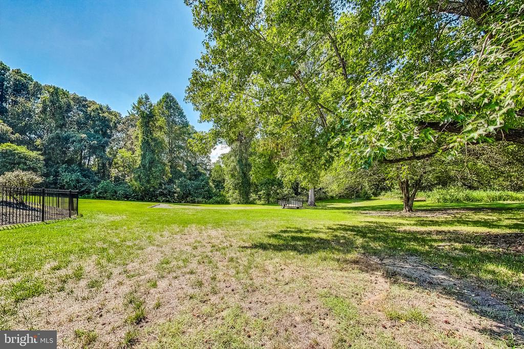 4250 Hunting Creek Rd