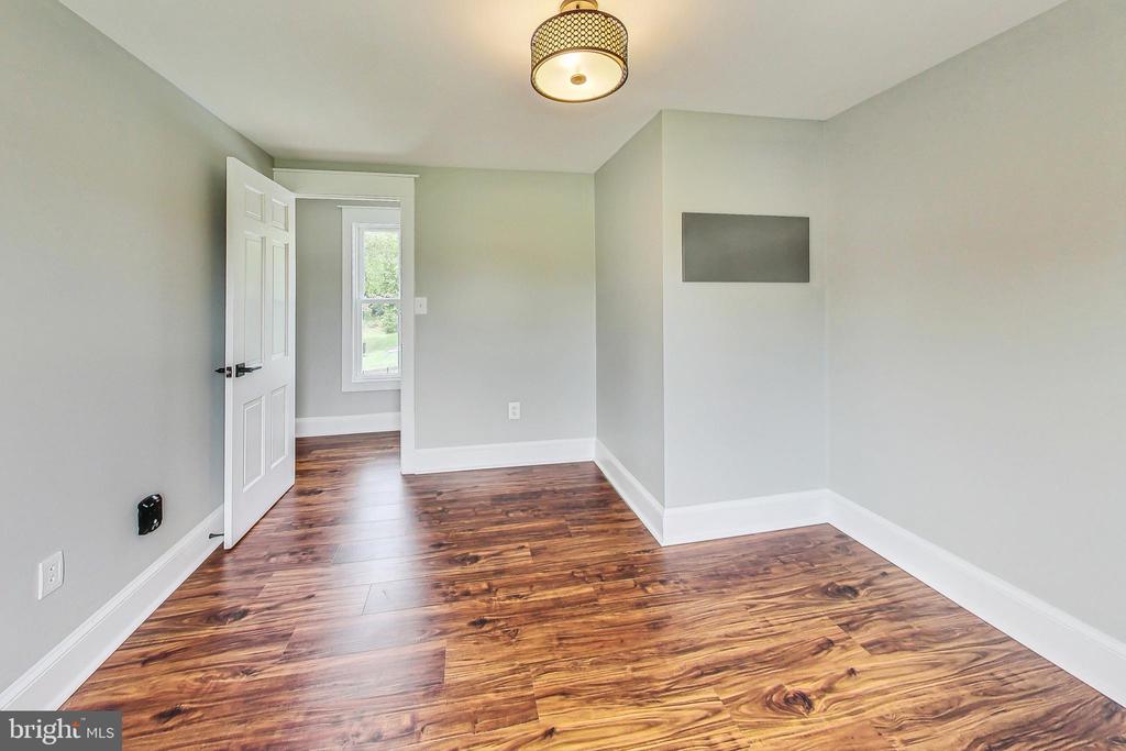 4250 Hunting Creek Rd