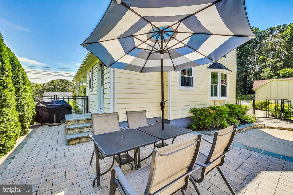4250 Hunting Creek Rd