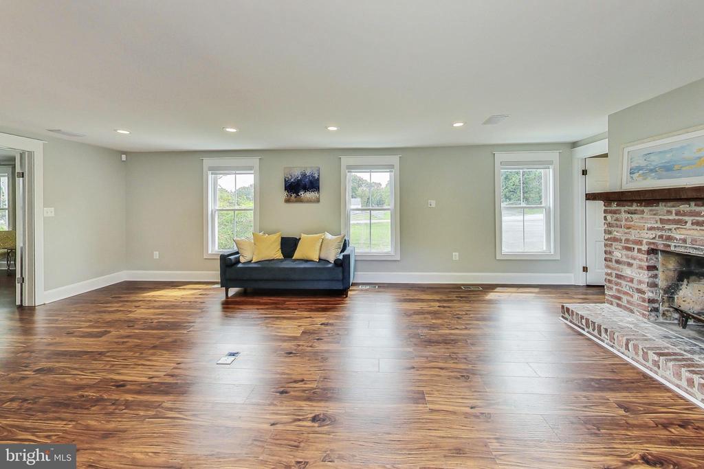 4250 Hunting Creek Rd