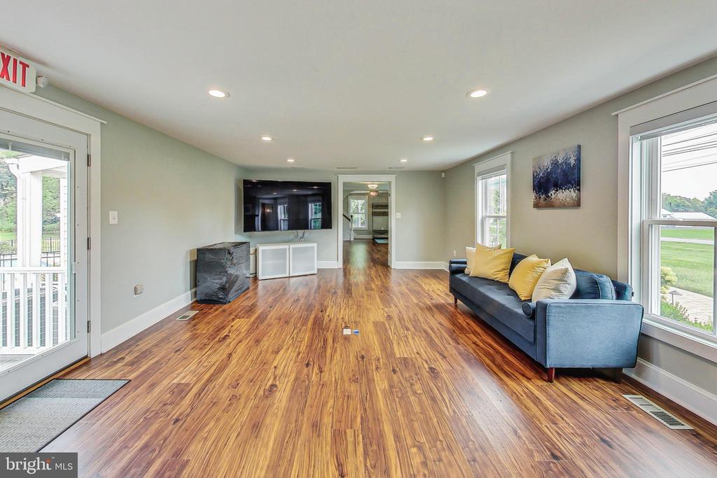 4250 Hunting Creek Rd