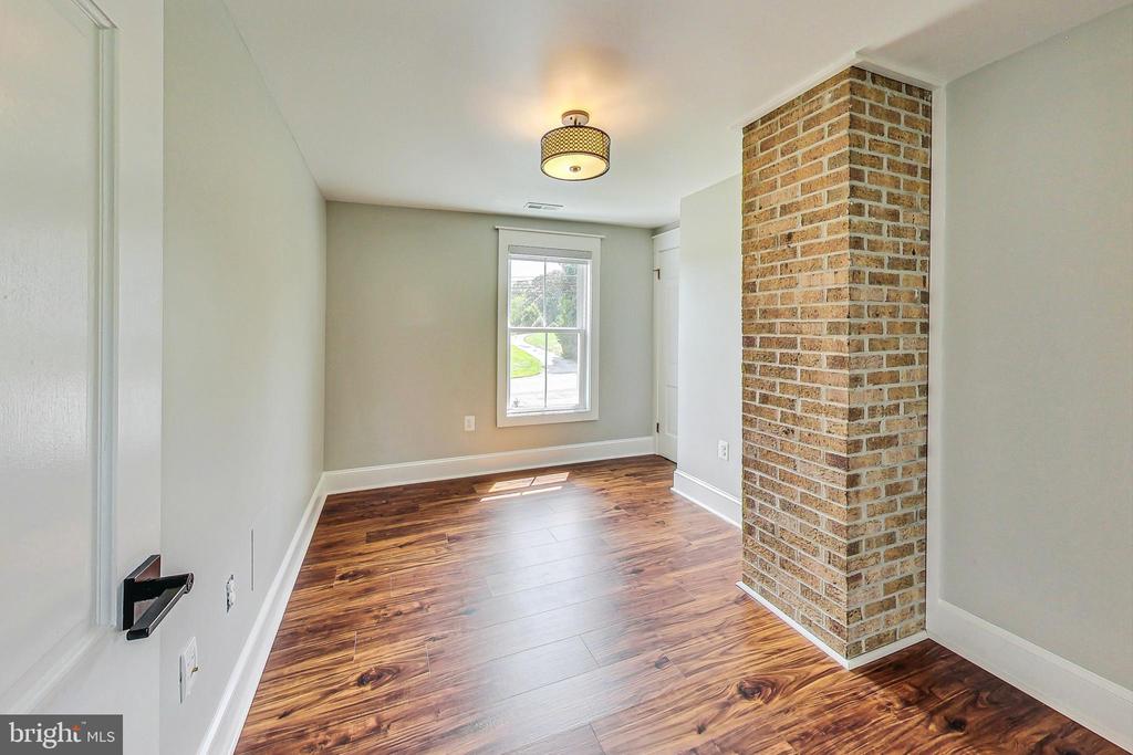 4250 Hunting Creek Rd