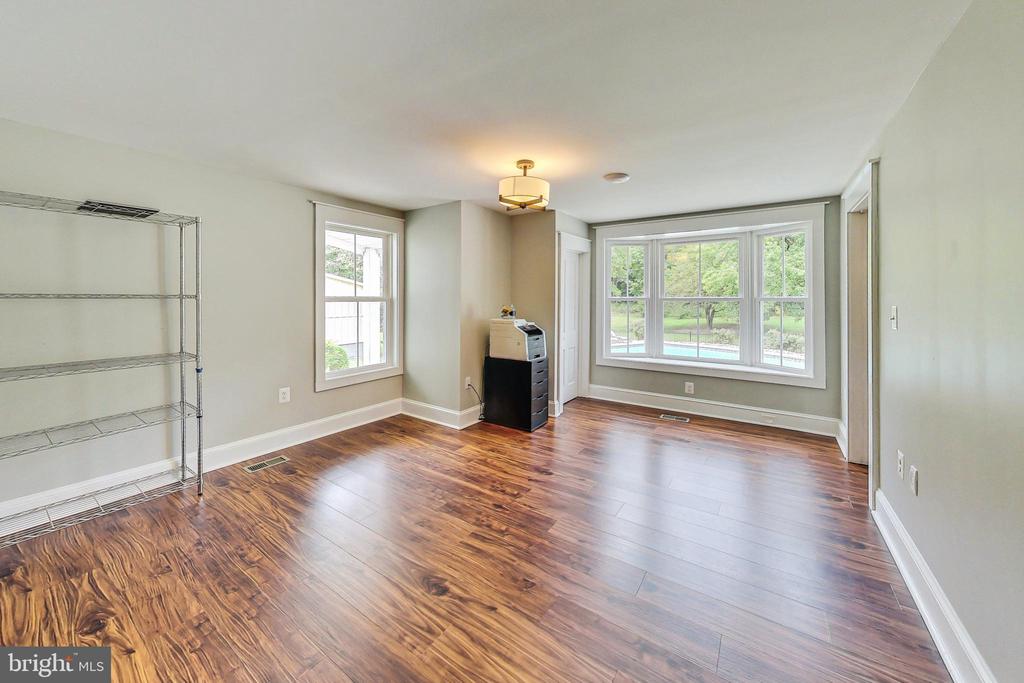 4250 Hunting Creek Rd