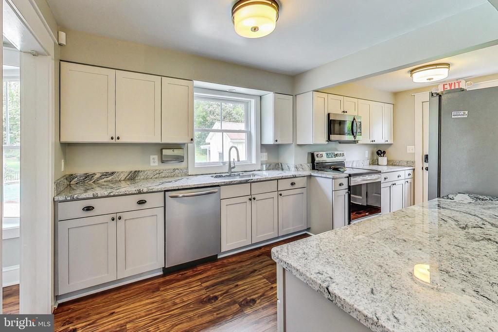 4250 Hunting Creek Rd