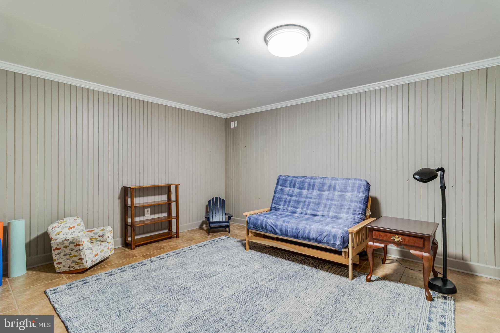 4045 WEEPING WILLOW LANE