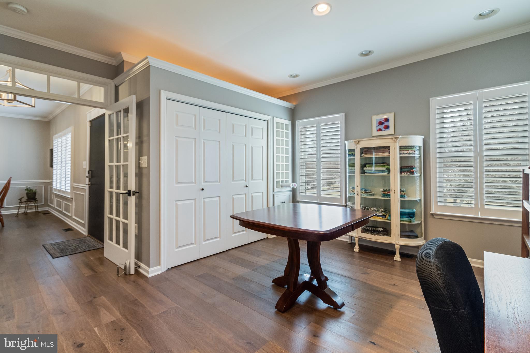 4045 WEEPING WILLOW LANE