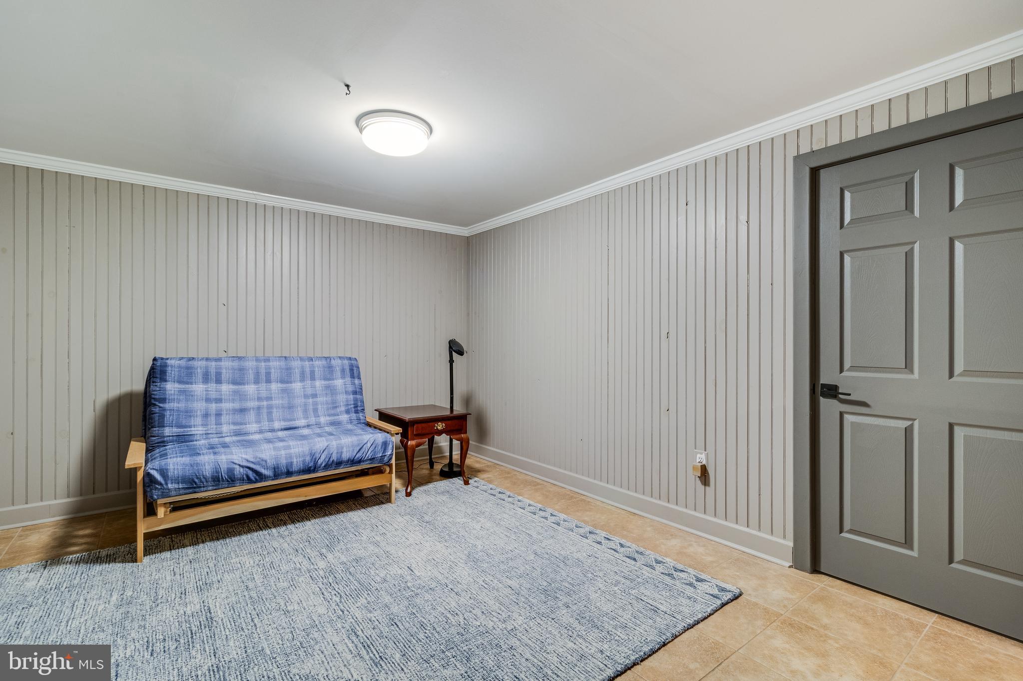 4045 WEEPING WILLOW LANE