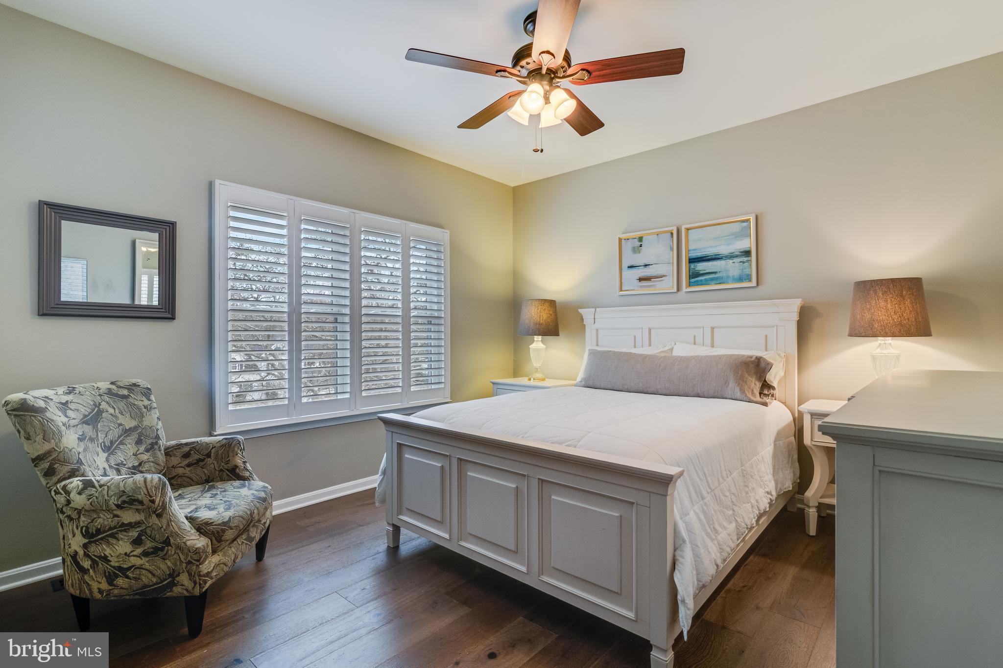 4045 WEEPING WILLOW LANE