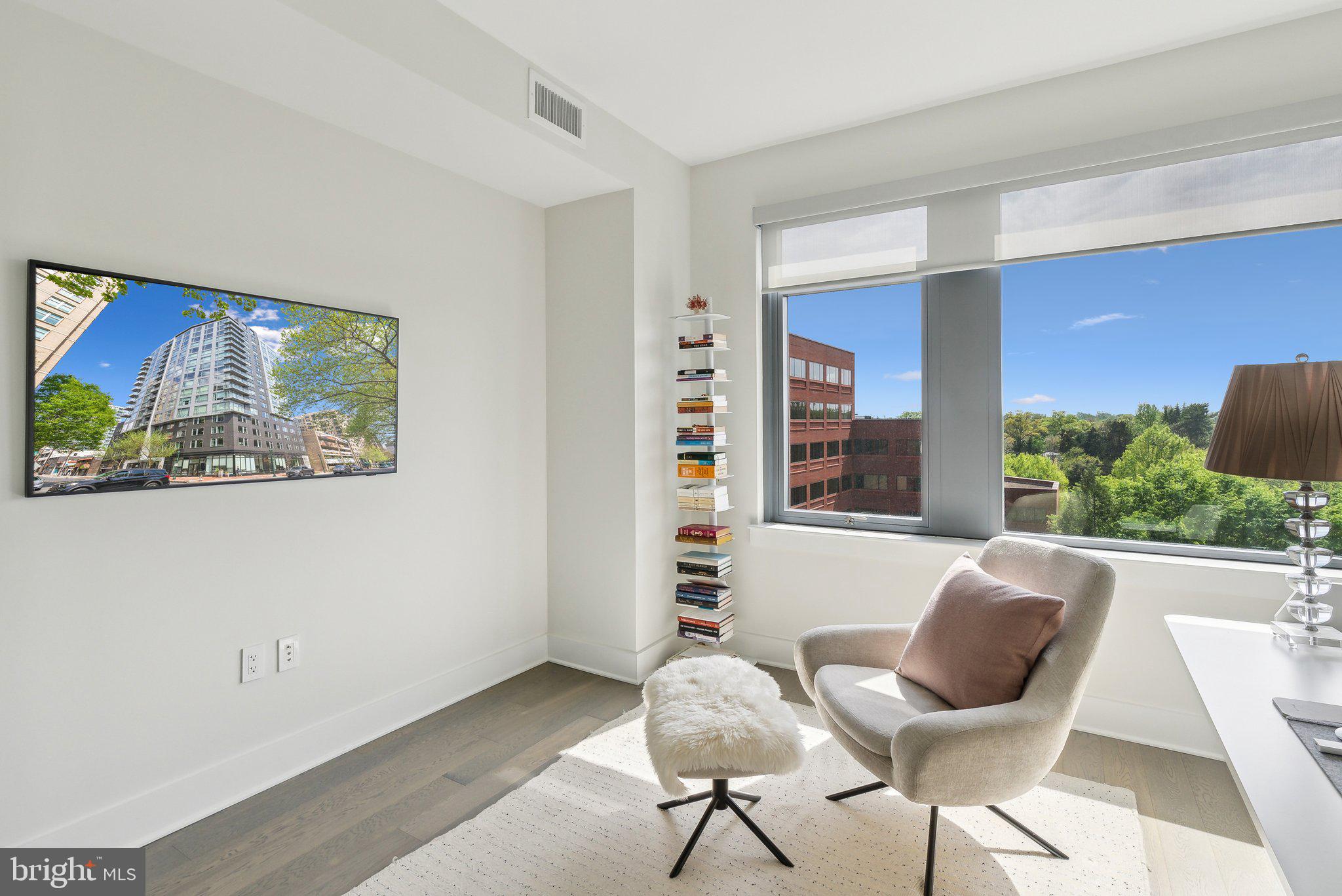 4960 FAIRMONT AVENUE 706