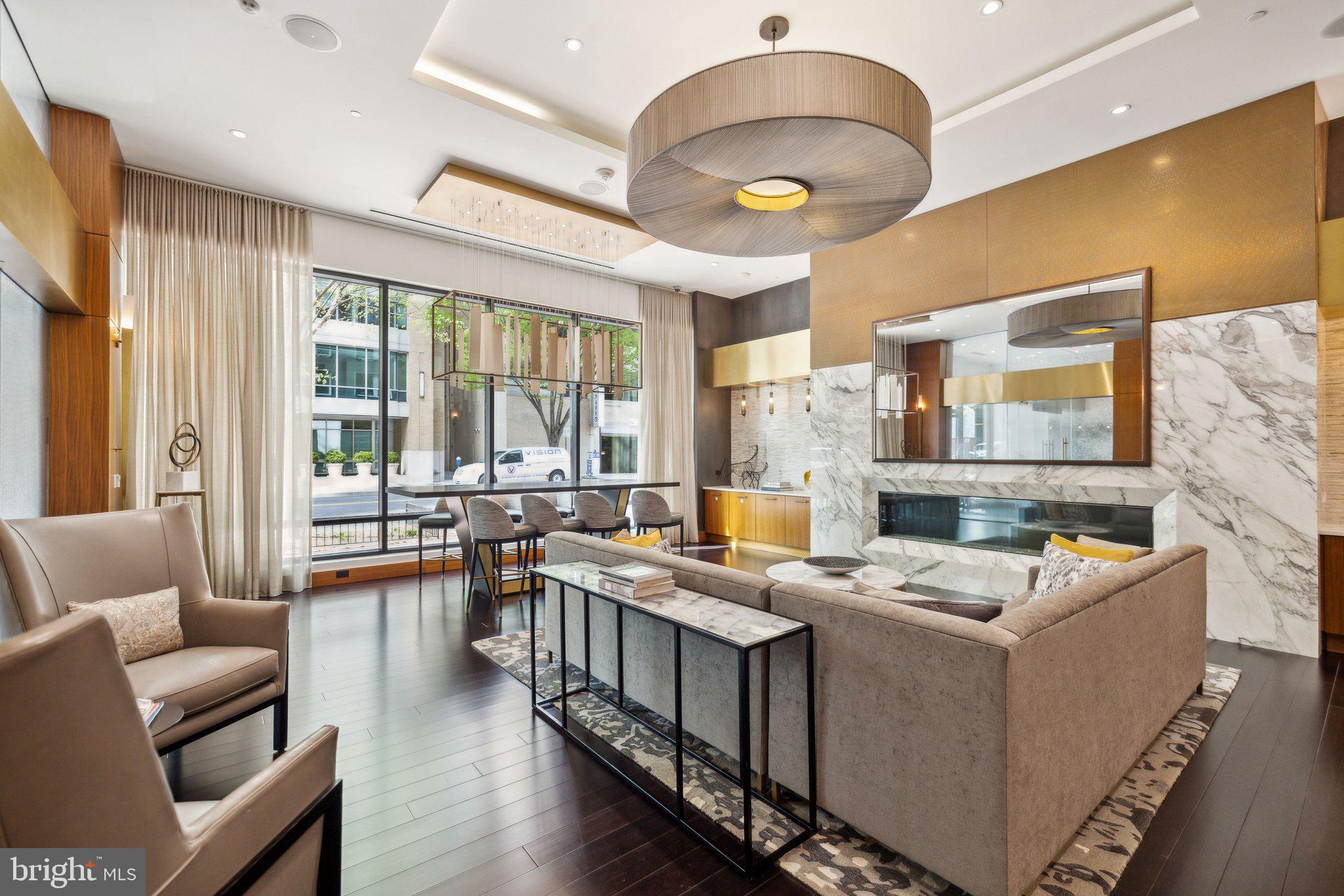 4960 FAIRMONT AVENUE 706