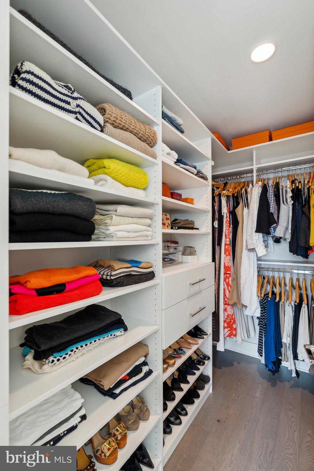 4960 FAIRMONT AVENUE 706