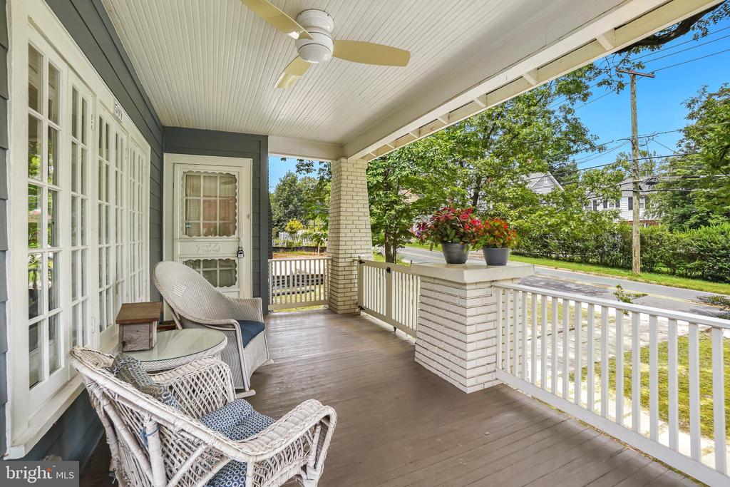 509 ETHAN ALLEN AVENUE