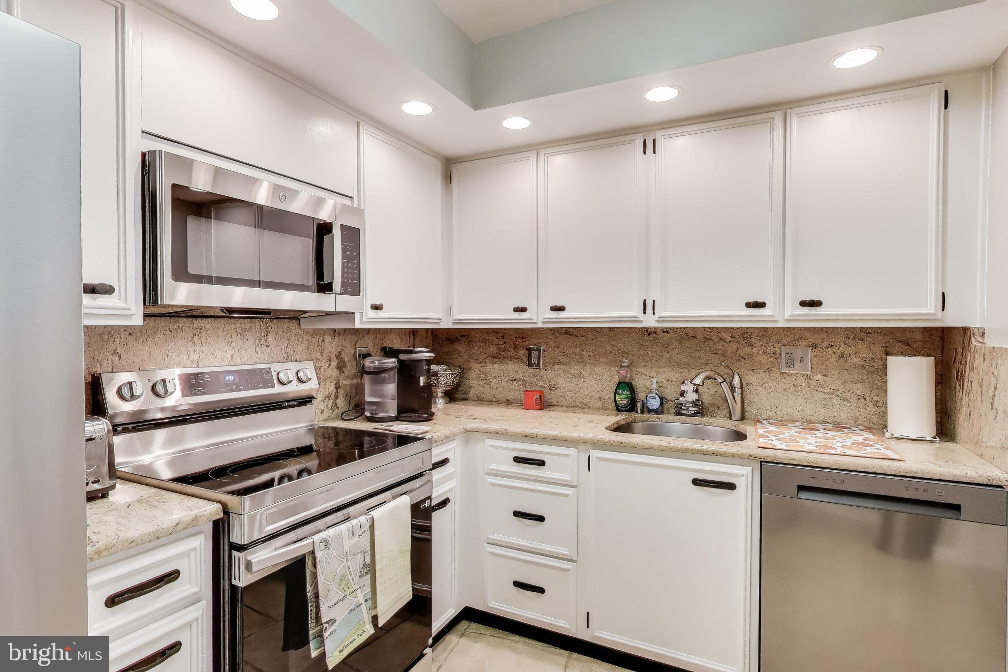 1101 S ARLINGTON RIDGE ROAD 305