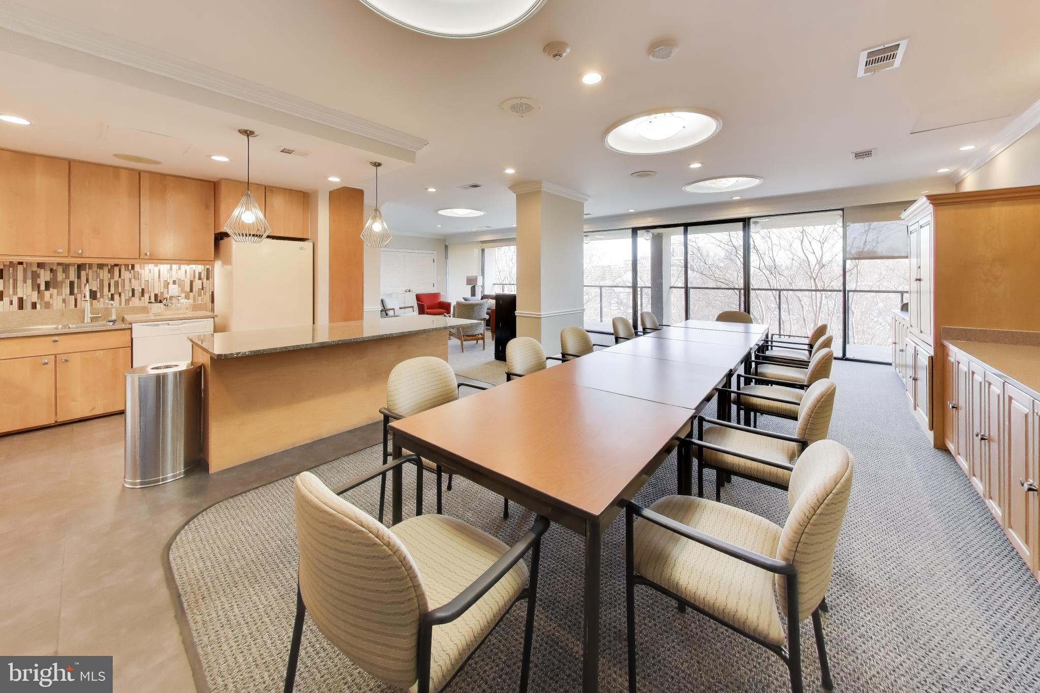 1101 S ARLINGTON RIDGE ROAD 305