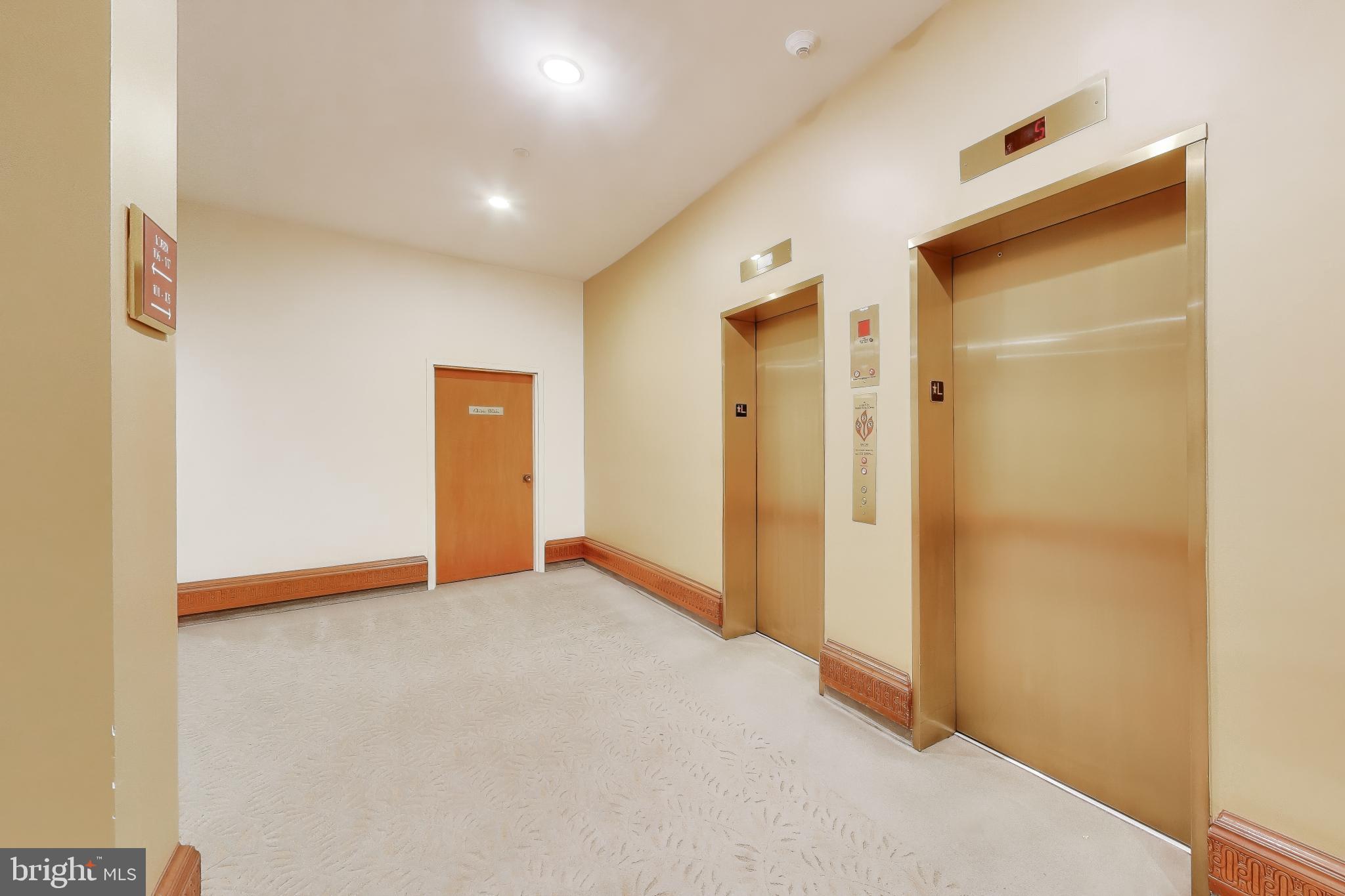 1101 S ARLINGTON RIDGE ROAD 305