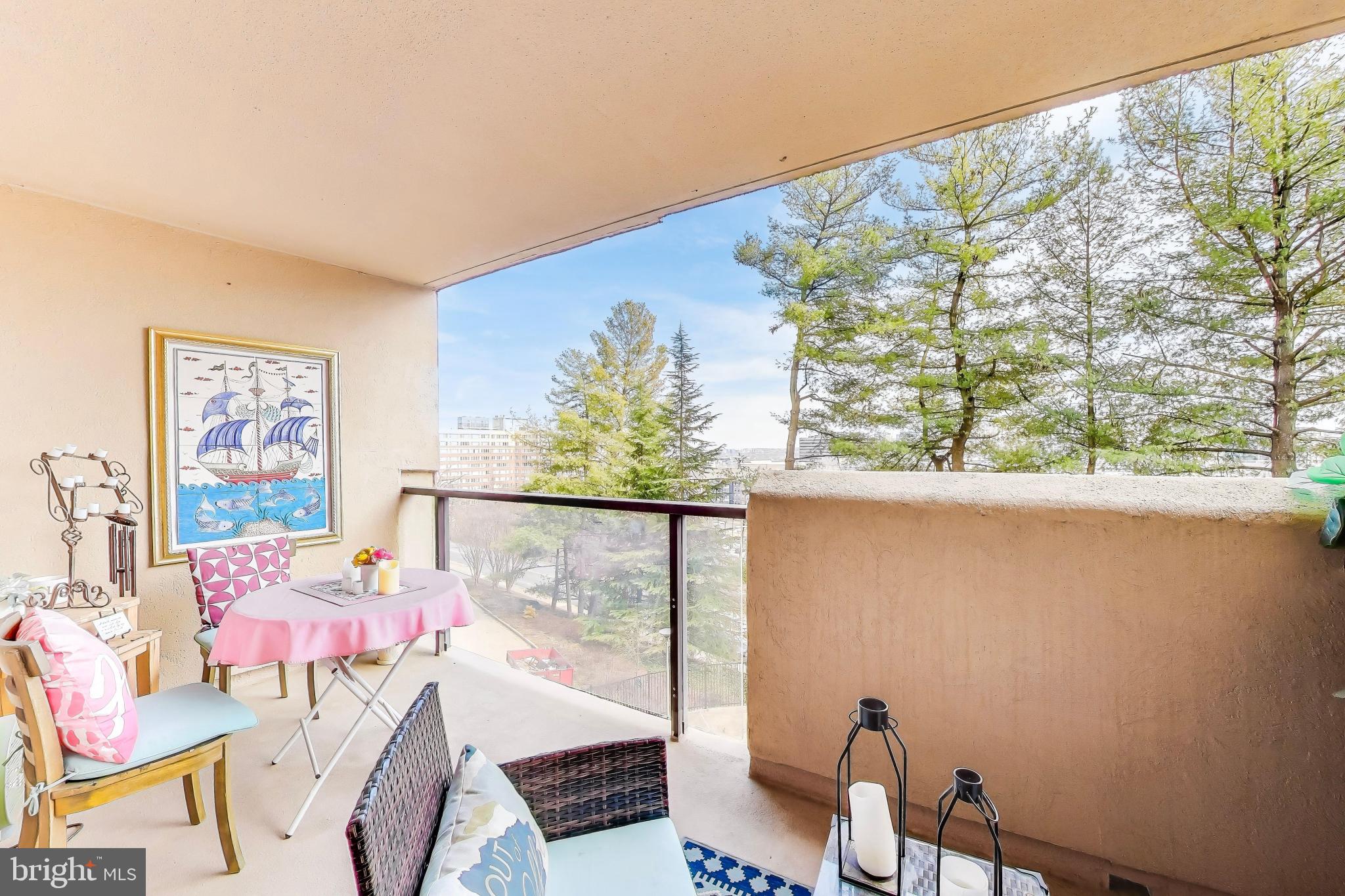 1101 S ARLINGTON RIDGE ROAD 305