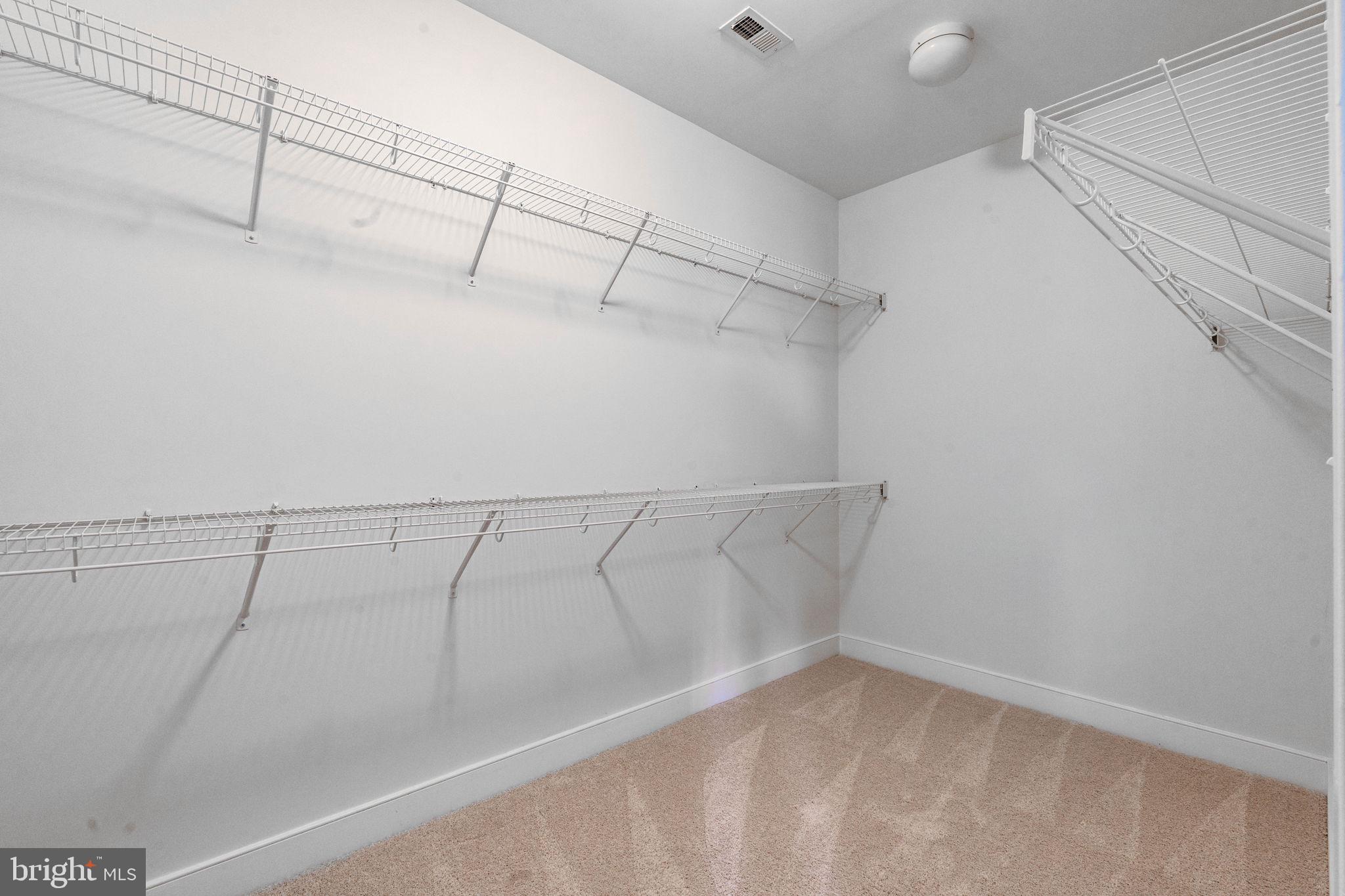 2012 Potomac Ave #102