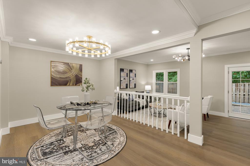 4555 METRO COURT