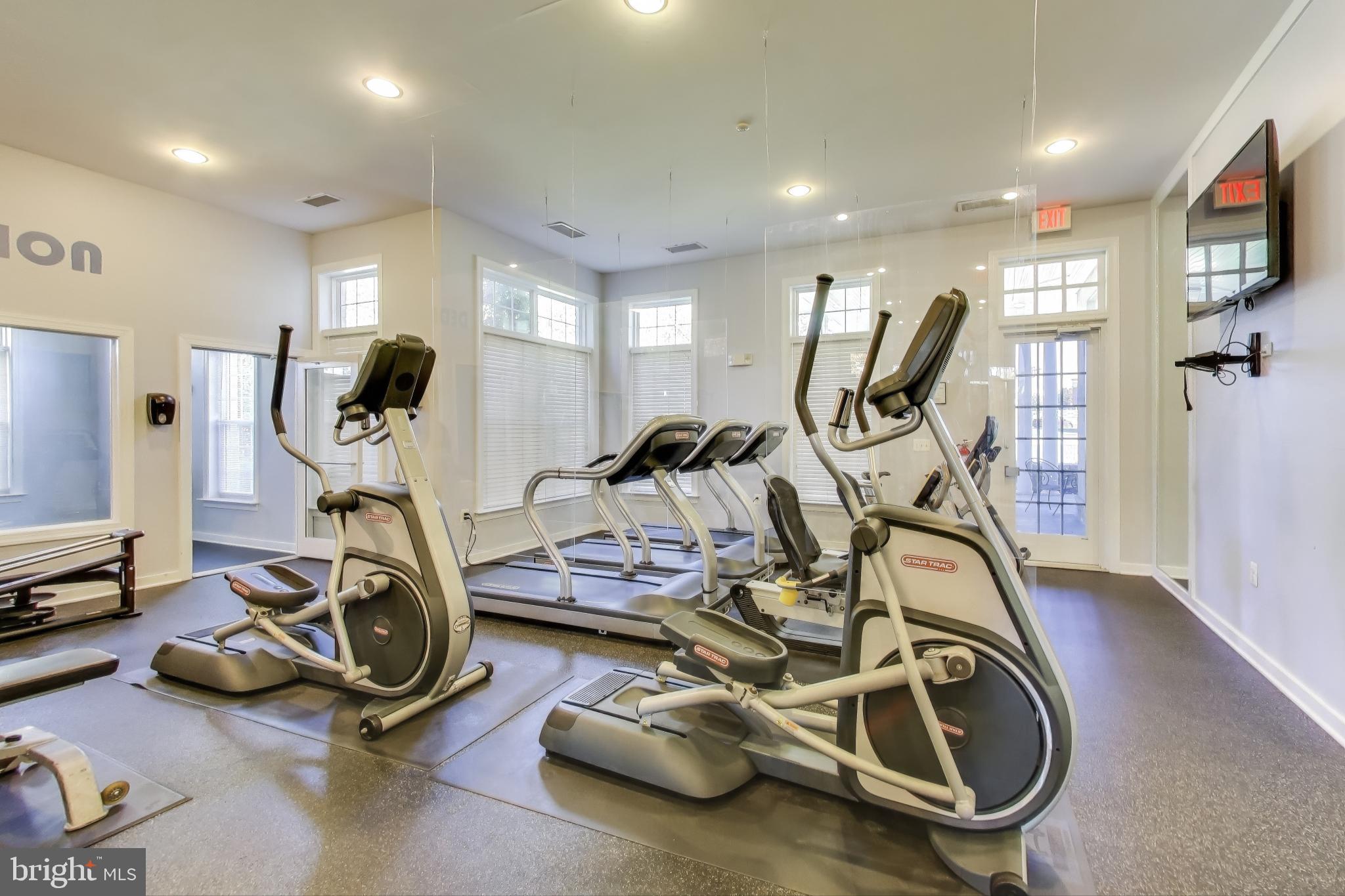 3585 EAGLE RIDGE DRIVE