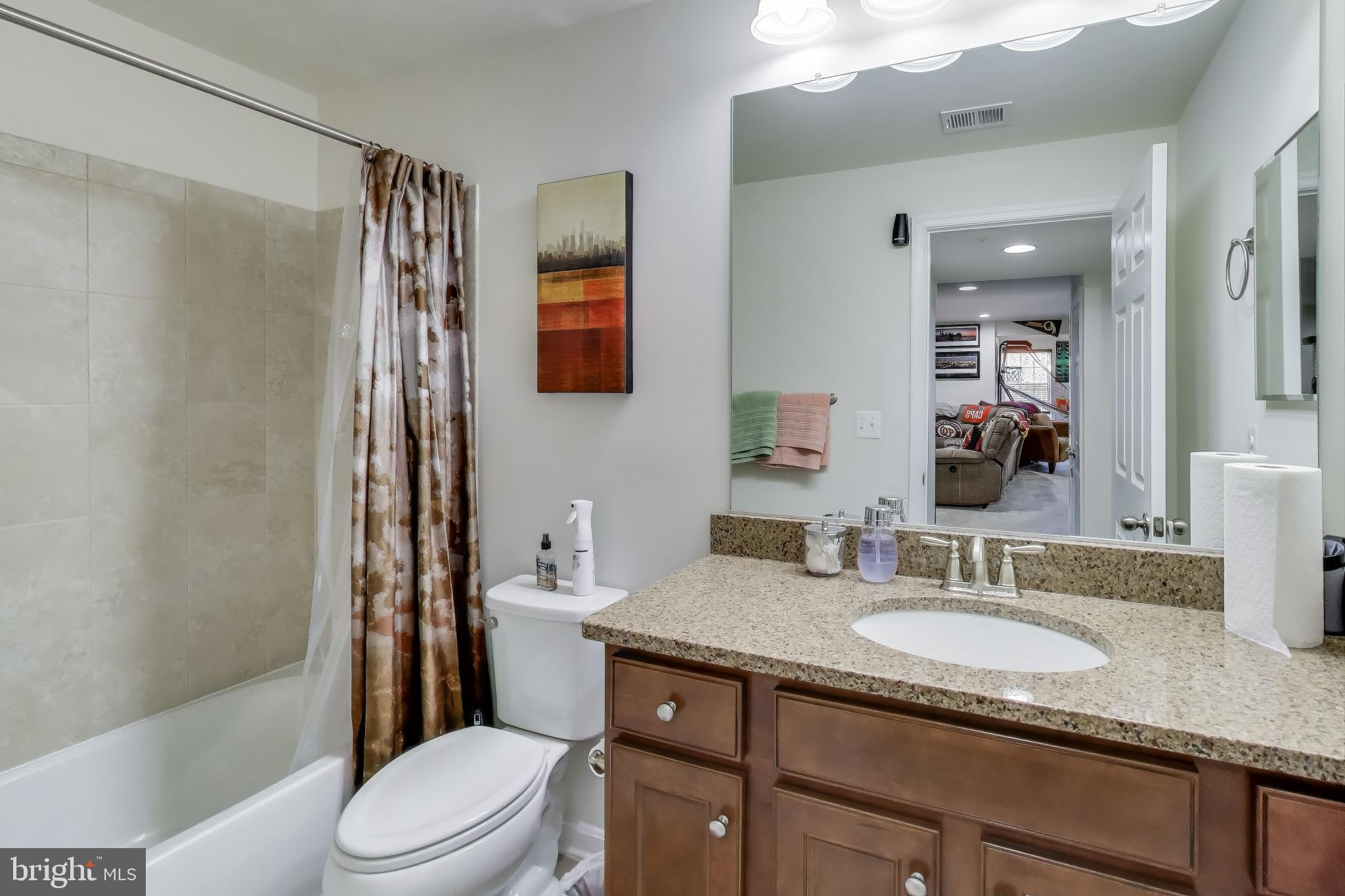 3585 EAGLE RIDGE DRIVE