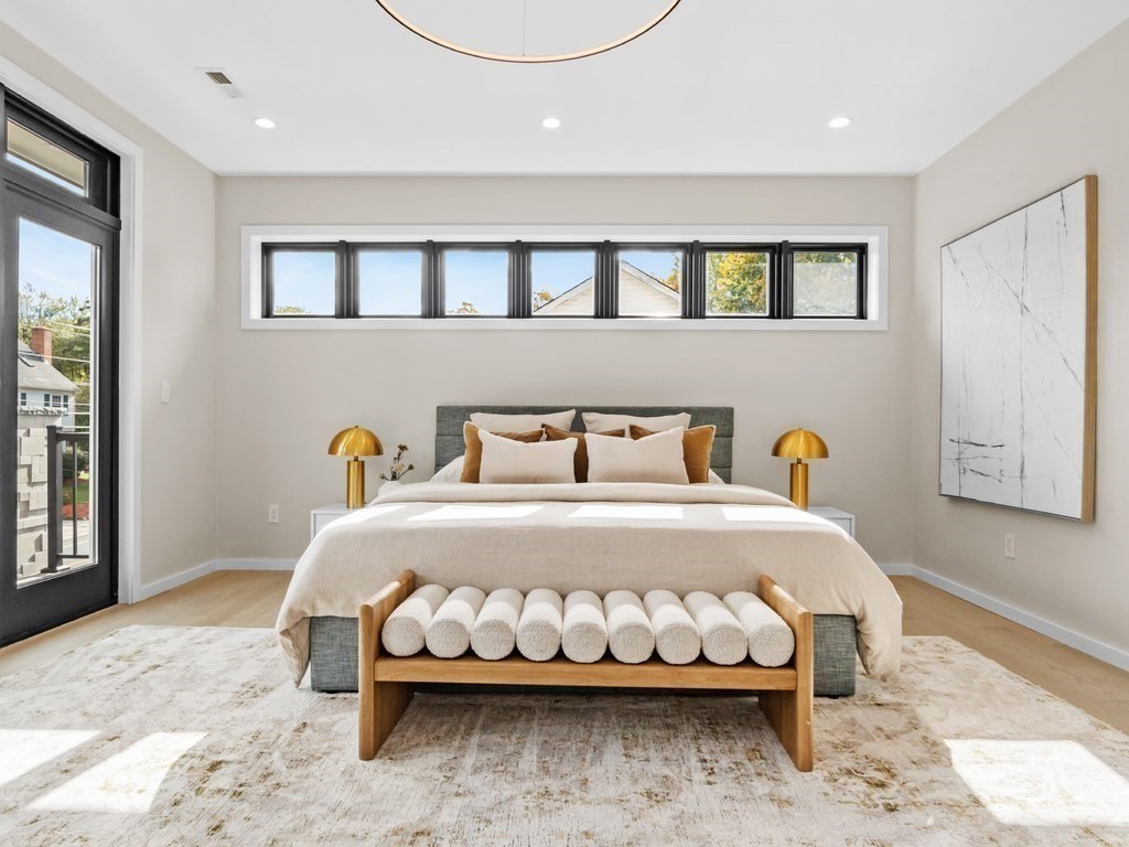 395 Winchester Street