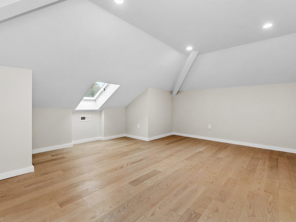 395 Winchester Street