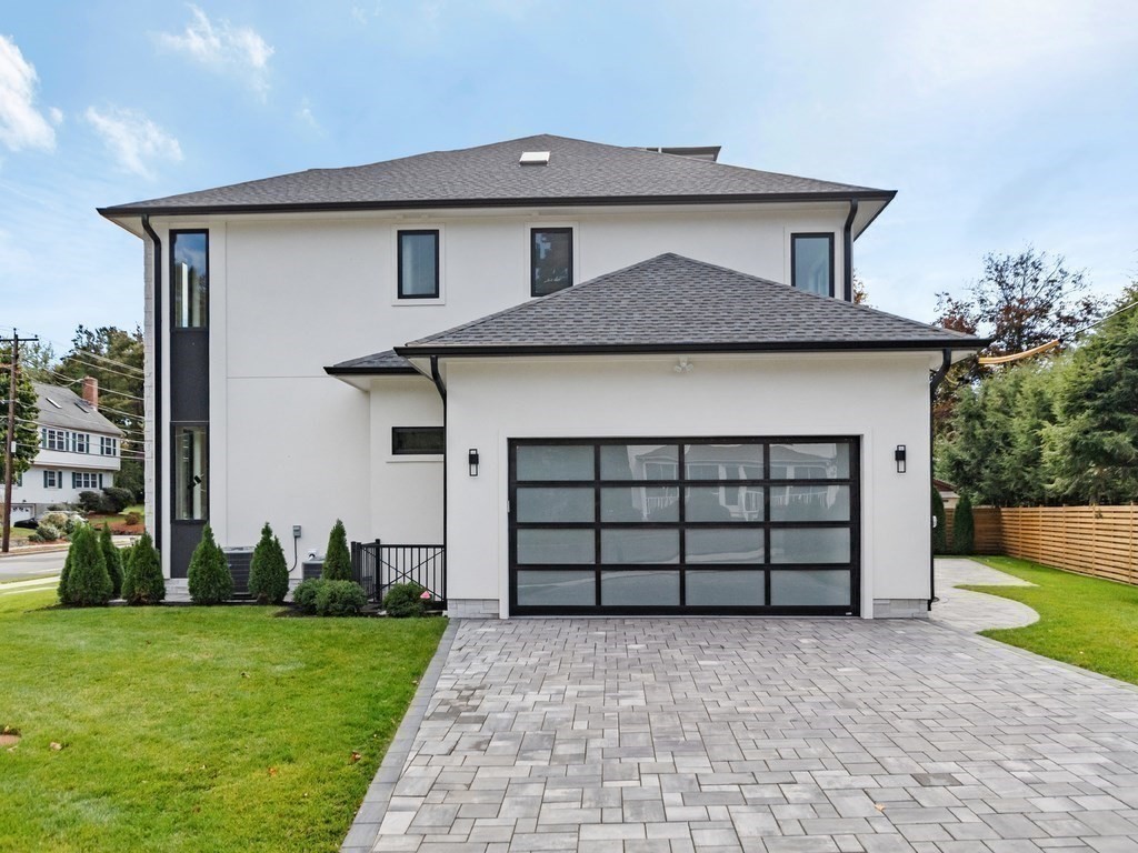 395 Winchester Street